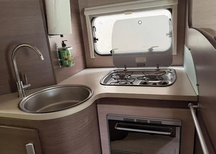 캠프장 Autocaravana Integral Bavaria *